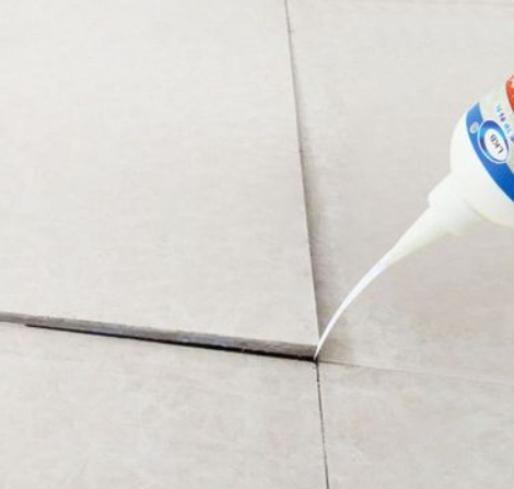 鹤庆瓷砖空鼓维修公司分享卫生间瓷砖脱落的原因可能有以下几点